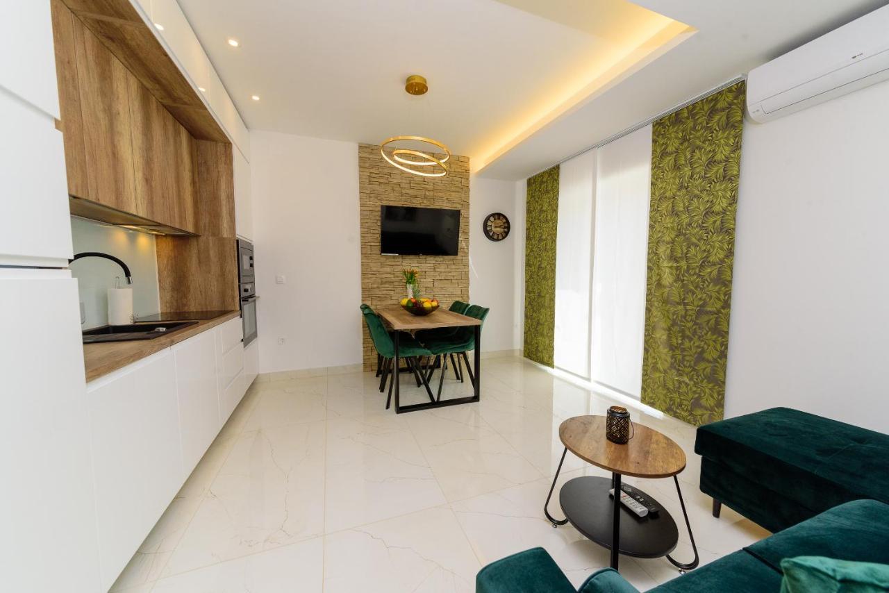 Apartmani Bokin Bol Exterior foto