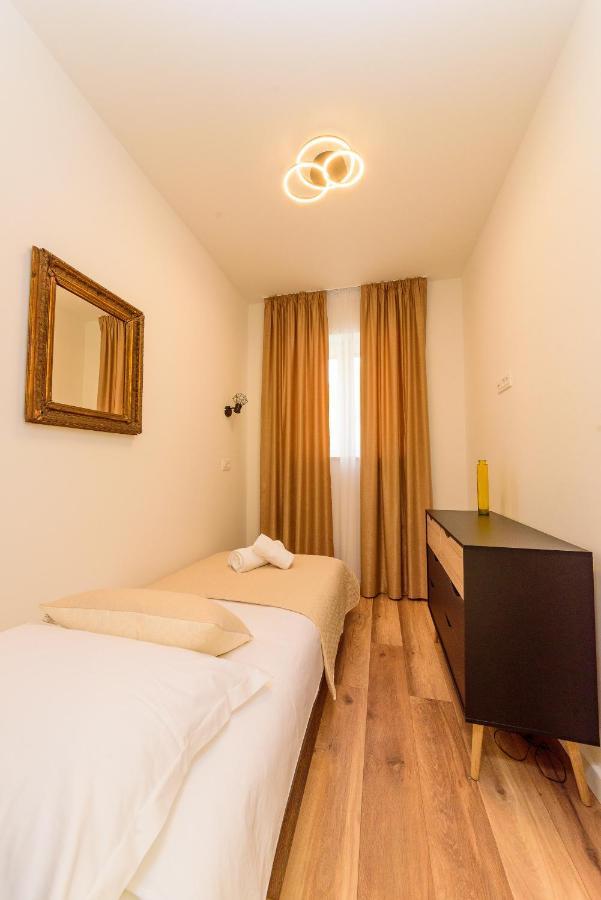 Apartmani Bokin Bol Exterior foto