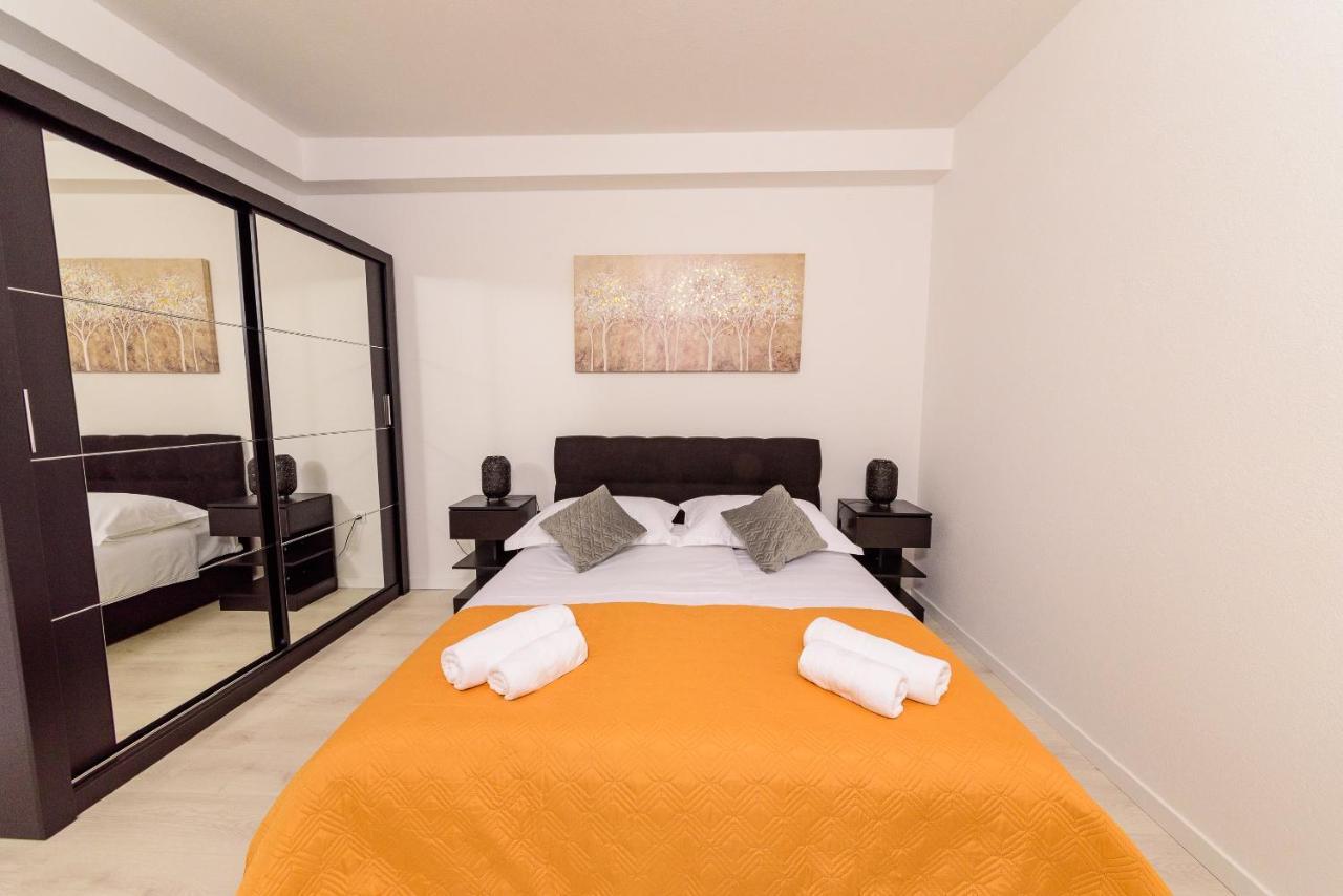 Apartmani Bokin Bol Exterior foto
