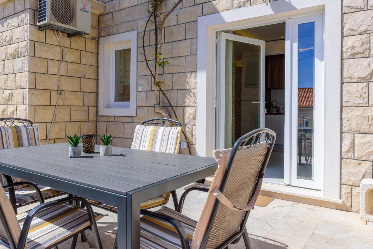 Apartmani Bokin Bol Exterior foto